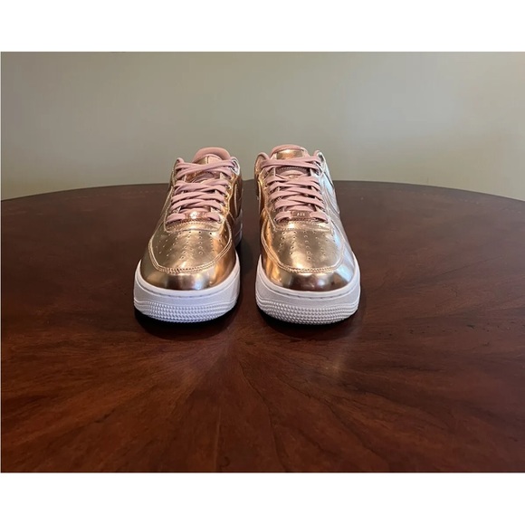 SSSSOOOOOOOLLLLLDDD - Picture 3 of 7